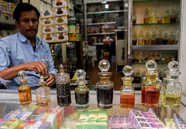 The sweet-smelling ‘attar’ alleys of Burrabazar