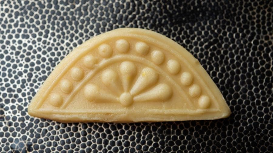 <p>Chandrapuli is traditionally served on Bijoya Dashami in many households. (Shutterstock)</p>