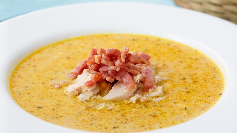 <p><em>Mulligatawny Soup (Shutterstock)</em></p>