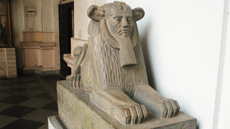<p>A majestic sphinx from ancient Egypt stands proudly among the treasures of the Indian Museum. (Picture by User:Tinucherian, Wikimedia Commons)</p>