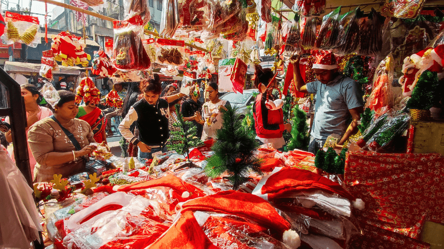 <p>December at New Market, where Santa hats, tinsel and the promise of plum cake draw crowds in search of Kolkata's unique Christmas spirit.</p>
