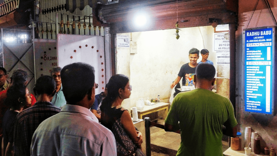 <p>Since 1930, this Lake Market corner has served tea to revolutionaries and residents alike.</p>