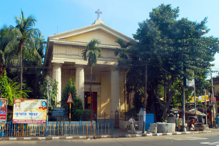 <p>The Greek Orthodox Church in Kolkata stands next to the Kalighat Tram Depot. (Picture by Rangan Datta)</p>