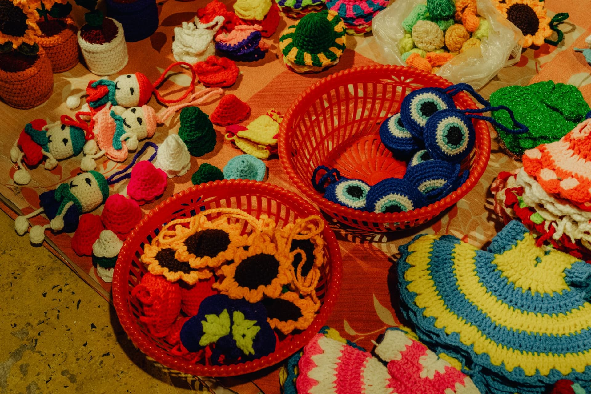 <p>Crochet flowers, dolls and table runners.</p>