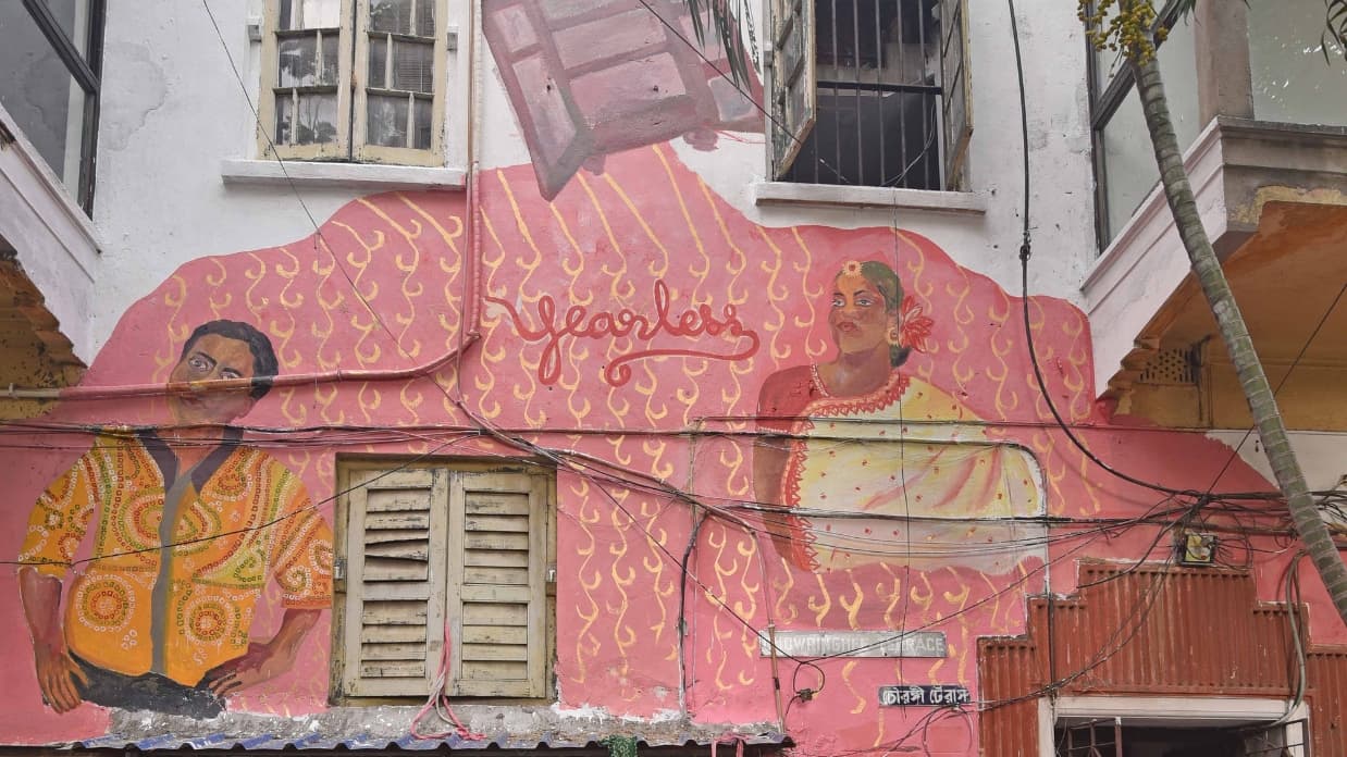 <p>Marking six decades of craftsmanship, Artisana unveiled a striking new mural at the entrance to its store.</p>